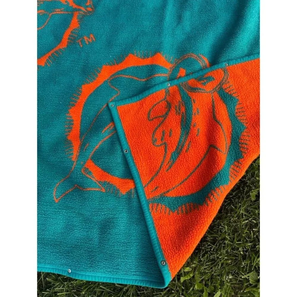 Vintage Miami Dolphins snap fleece blanket